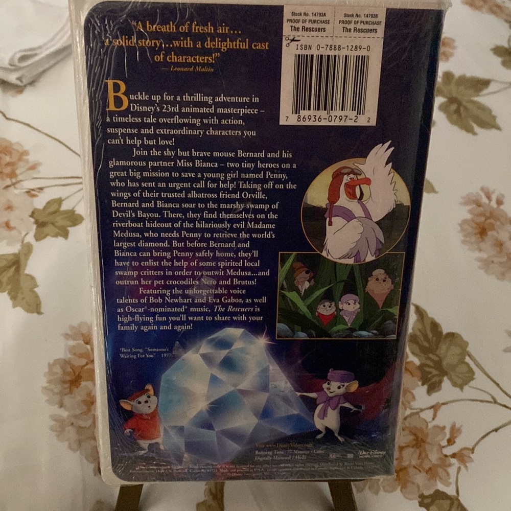 Collectors Edition.Disney’s Masterpiece The Rescuers. - Picture 2 of 6